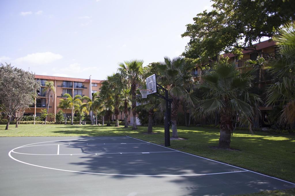 Club Wyndham Palm-Aire Hotel Pompano Beach Exterior foto